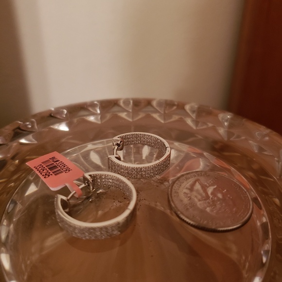 LUSTRO STELLA cz earrings - Picture 4 of 4